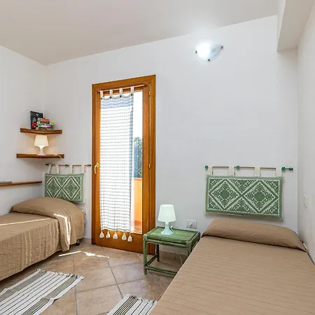 Villa Franca 100m From The - Happy